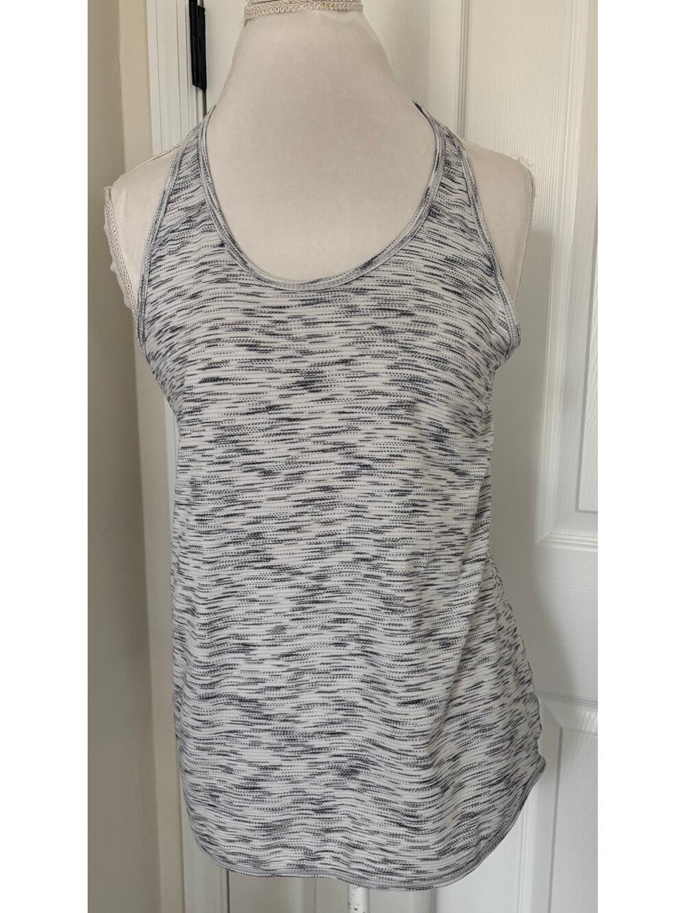 Lululemon Essential Tank Tiger Space Dye Black White Size 10?